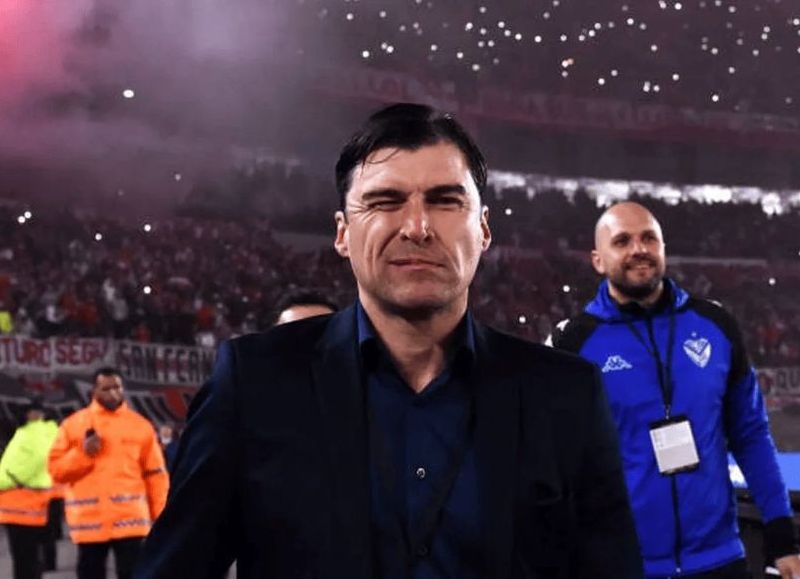 El Cacique Medina es el nuevo DT de Estudiantes