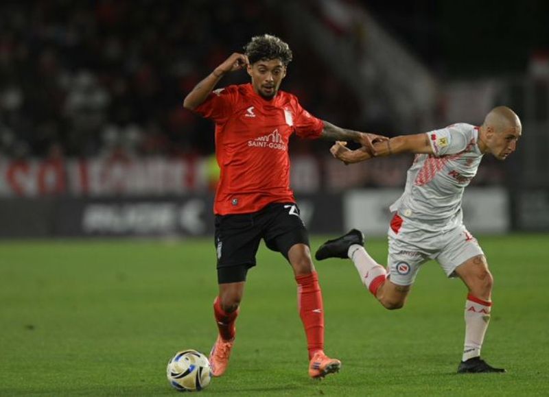 El Pincha volvió a decepcionar, perdió ante Argentinos y quedó al borde del adiós