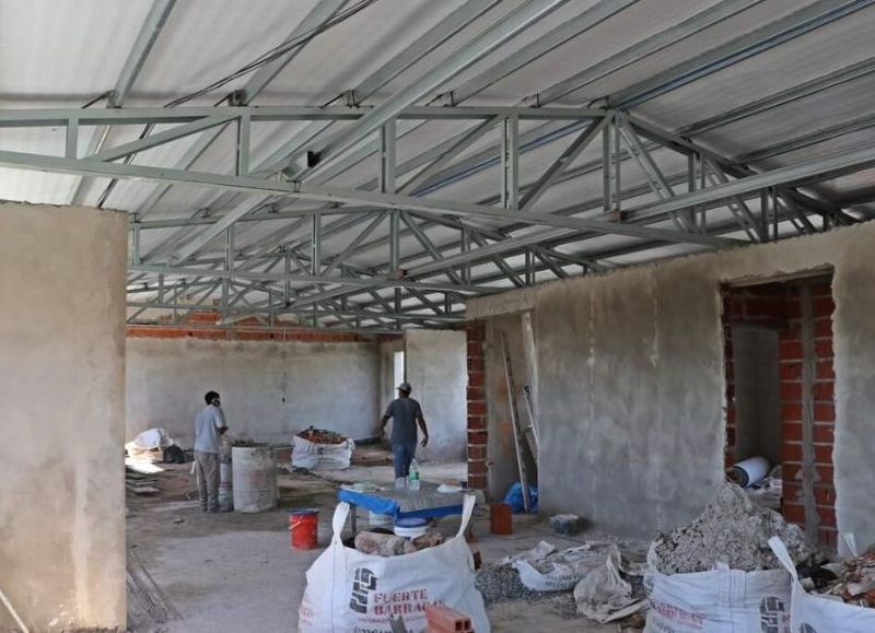 Ensenada: la Secretaría de Salud se agranda en la esquina de San Martín y EE.UU.