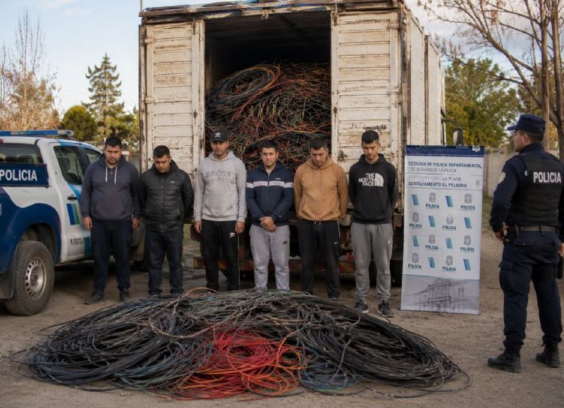 Detienen a seis roba cables oriundos de Quilmes y Florencio Varela en El Peligro