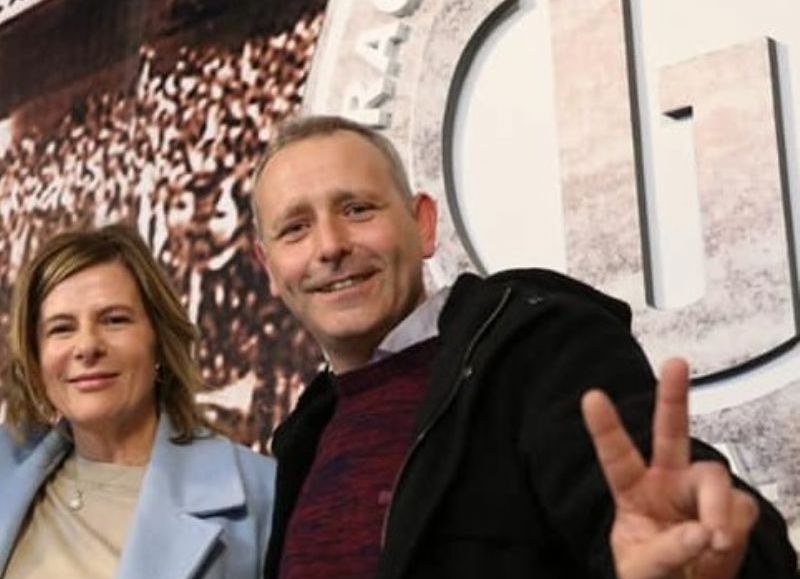 El edil Vander acompaña a los remiseros en el pedido de una prórroga para hacer la mejora de servicio