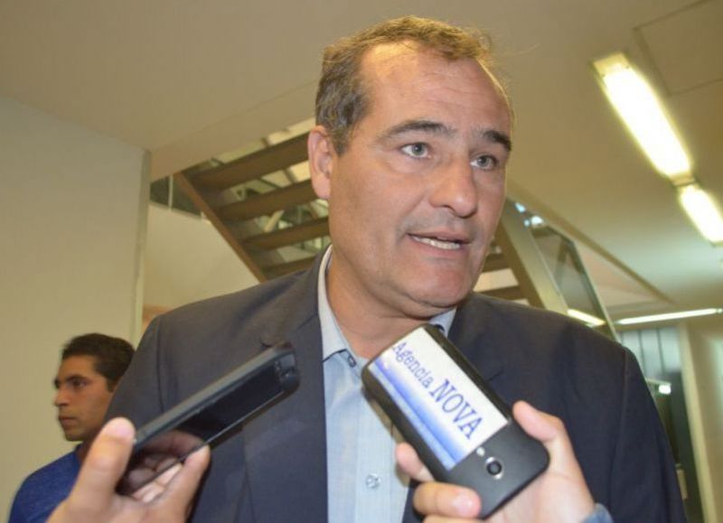 El diputado Escudero intima al gobierno por los cortes de luz