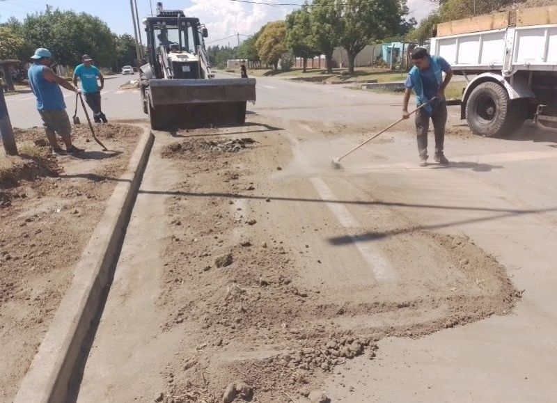 El municipio acondiciona las ramblas en Avenida 13 en el sector hacia el Aeropuerto