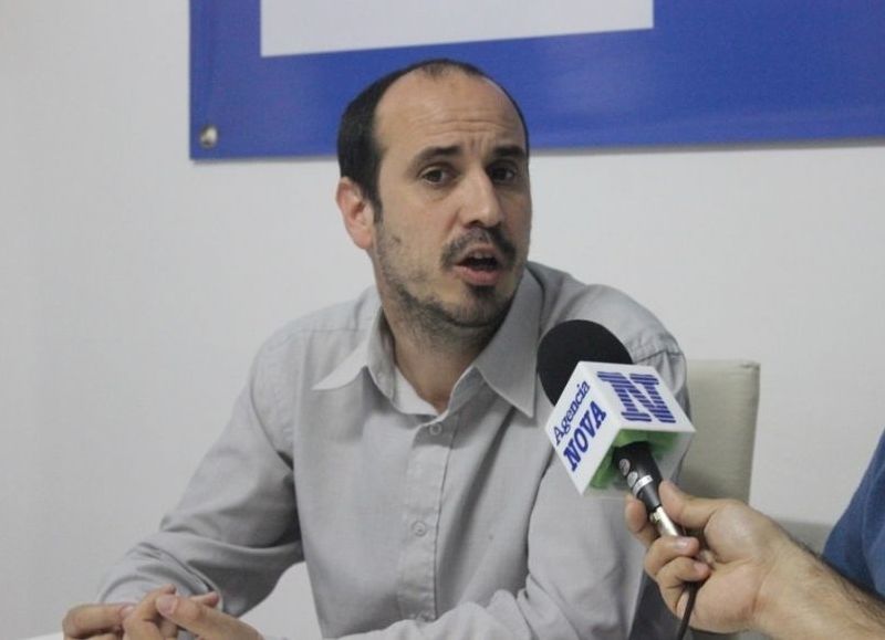 Gastón Crespo insistió en declarar la emergencia en los servicios de luz y agua
