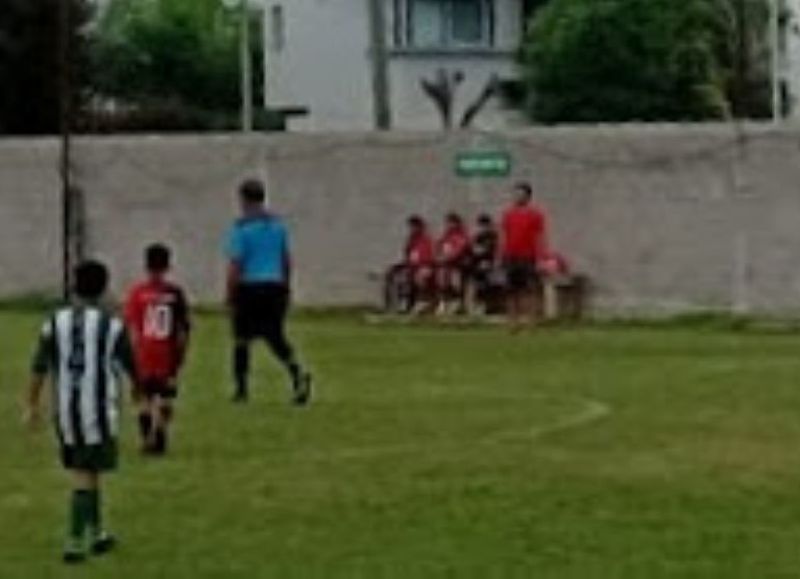 El fútbol infantil de Cambaceres tuvo acción en Hernández
