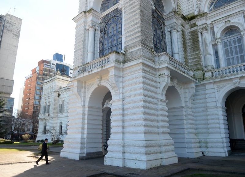 Comenzó la recuperación patrimonial del Palacio Municipal