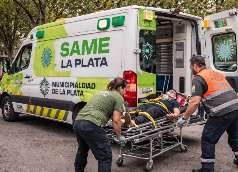 Dos heridos tras un violento siniestro vial en La Granja