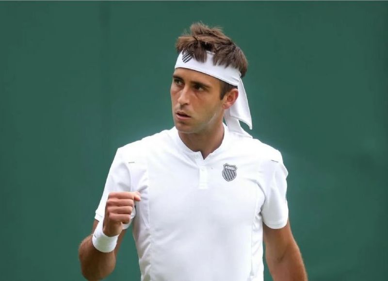 Tomás Etcheverry arrancó de la mejor manera el Wimbledon