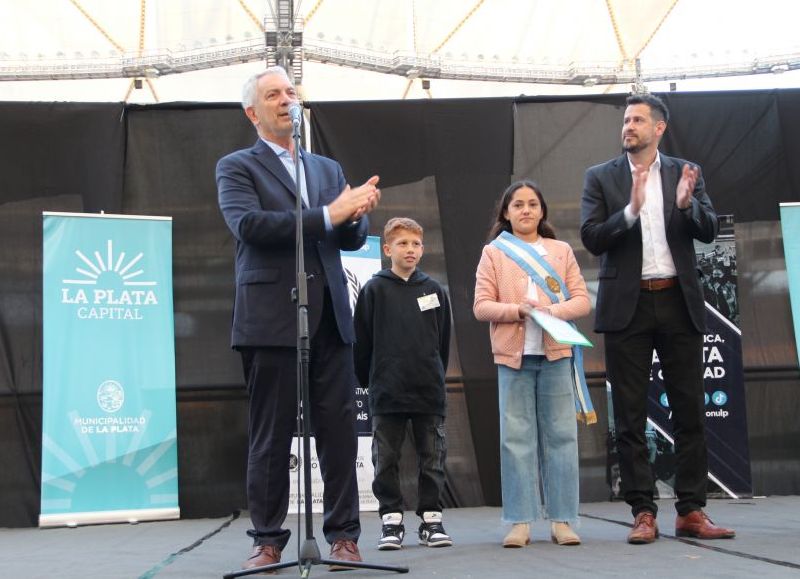 Con la presencia de Alak, se presentó el Modelo Intercolegial de Naciones Unidas 2024