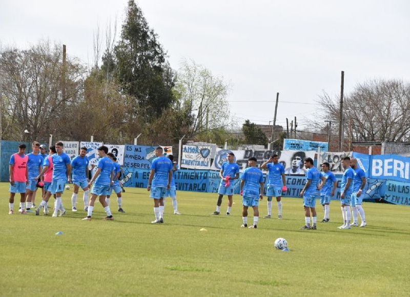VIDEO | Villa San Carlos y Midland igualaron 0-0 en un partido con pocas luces