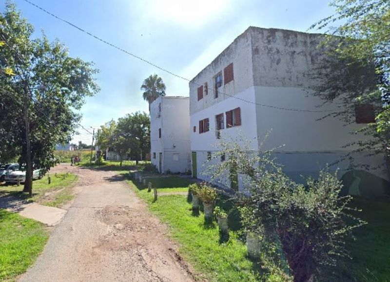 Fuerte descargo de un frentista del Barrio de la UOM en Altos de San Lorenzo: "Se vive muy mal"