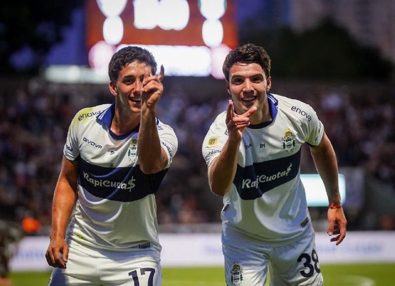 Gimnasia goleó a Platense en Vicente López y se metió en los playoffs del Clausura