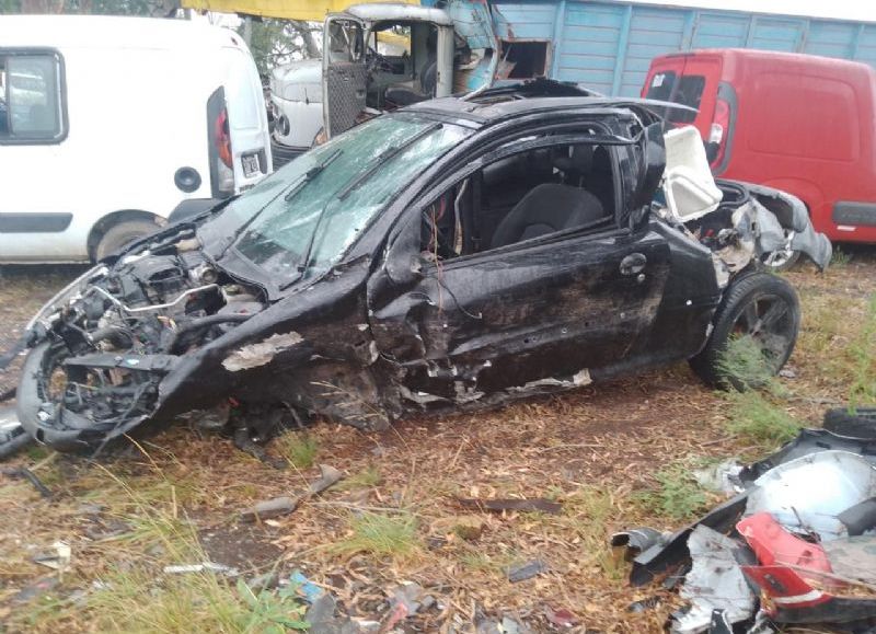 San Carlos: prófugo de la Justicia quiso escapar de la Policía, volcó y murió