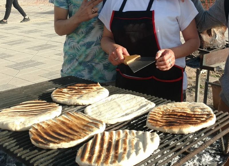 El pobre no tiene lugar para ganarse el mango en la vía pública: Guerra a la venta ambulante