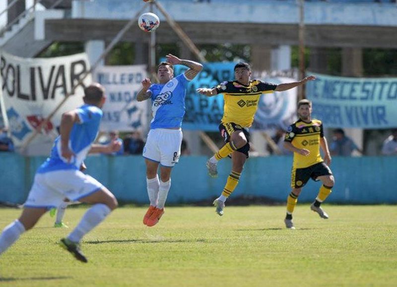 San Carlos visita a Flandria y busca levantar en la Primera B
