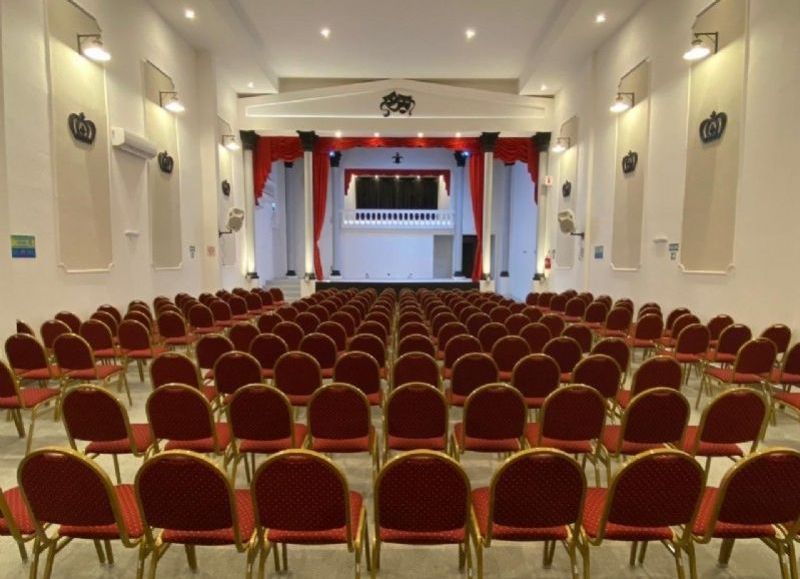 Cambio en la cartelera del Teatro Katarois para este miércoles: llegan Los Cartageneros