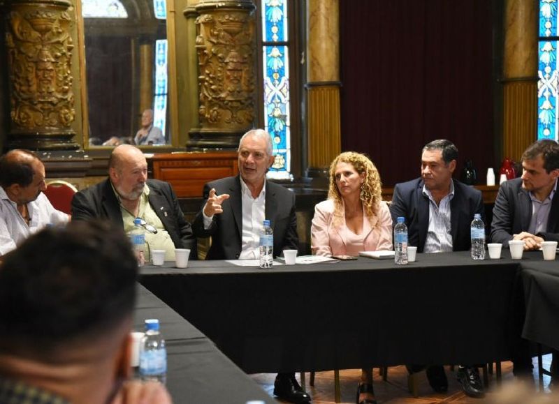 Alak y la FELP acordaron medidas conjuntas para potenciar el desarrollo comercial de la ciudad