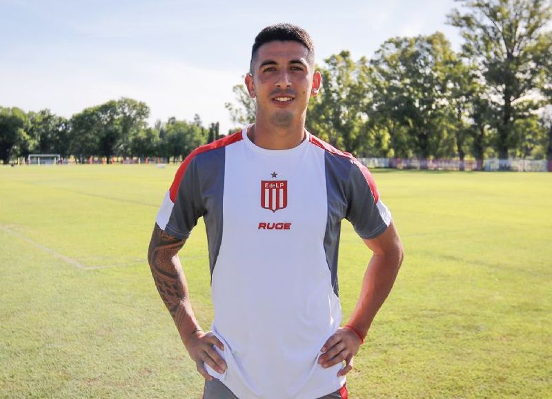 Estudiantes se prepara para una limpieza profunda: los ocho jugadores que deben volver al club en el próximo mercado