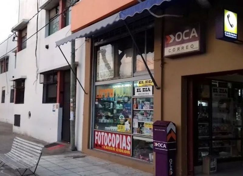 Distinguen a la librería "Pinocho" a 60 años de su apertura