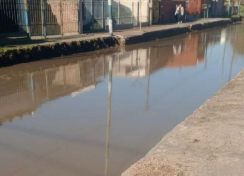 Autoridades desmienten abandono: la calle 131 está en plena obra de reconstrucción