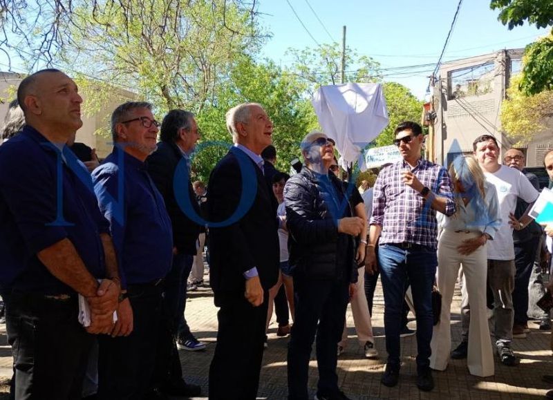 VIDEO | El intendente Alak apuesta a un triunfo del peronismo: "Vamos a tener el apoyo mayoritario del pueblo nacional"