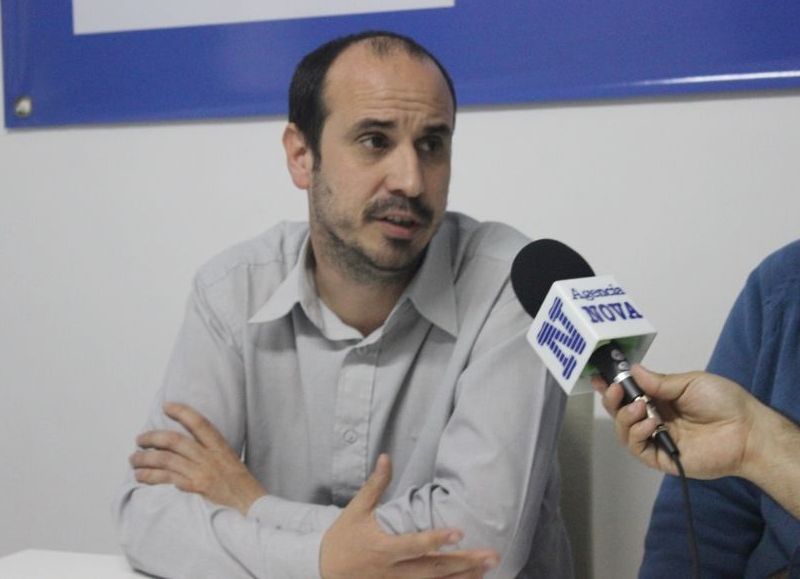 Gastón Crespo solicitó que se refuerce la frecuencia de micros en verano