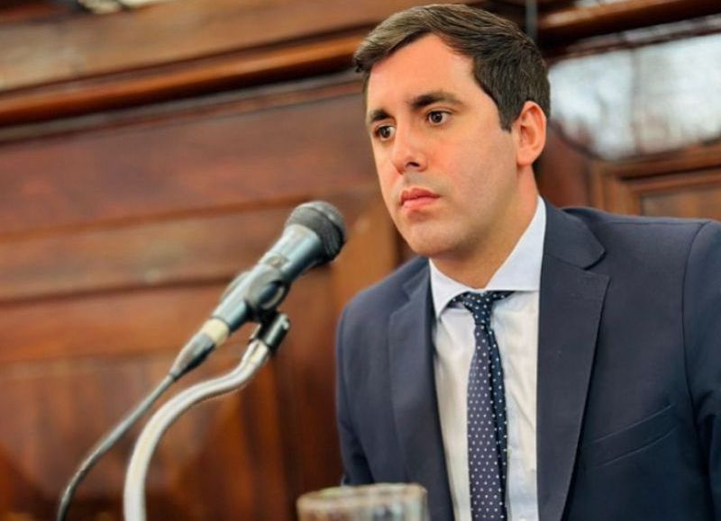 Herido y memorioso: Morzone ahora pide explicaciones por las podas en la ciudad