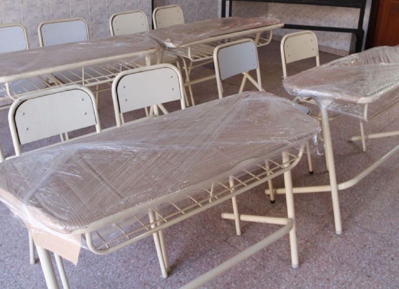 El Municipio suma infraestructura y mobiliario en la Escuela Secundaria N°11 de Tolosa