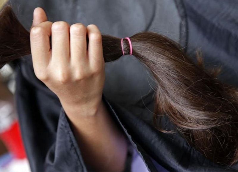 A beneficio de pacientes oncológicos, realizarán una colecta de cabello en Plaza Islas Malvinas