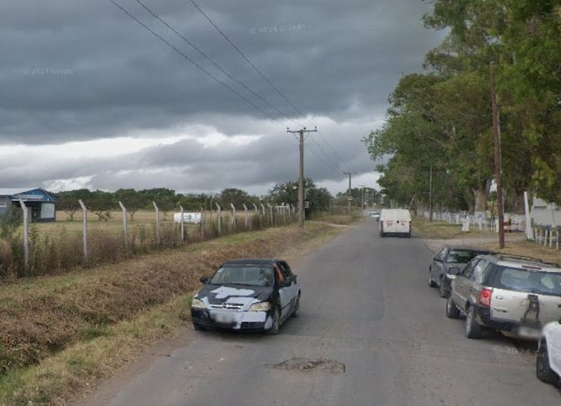 El municipio había arreglado una calle, pero se volvió a romper y los vecinos exigen que se ejecute la garantía
