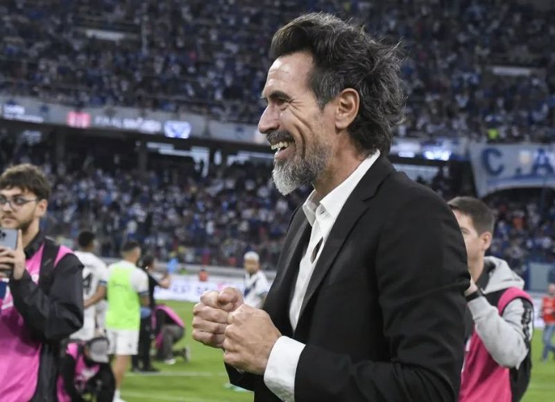 ¿Sigue o se va? La dirigencia del Pincha evita hablar del futuro de Eduardo Domínguez