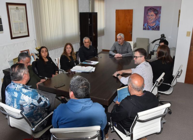 Cagliardi recibió al director provincial del Registro de la Propiedad