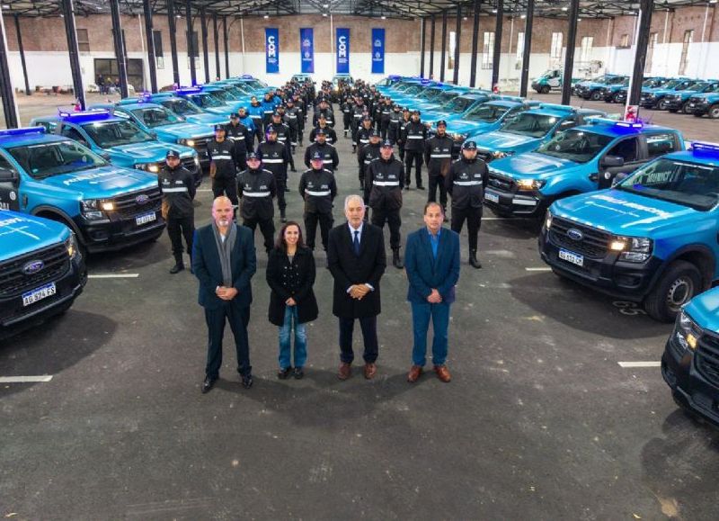 Alak sumó 80 nuevos agentes a la Guardia Urbana para reforzar la prevención en la ciudad