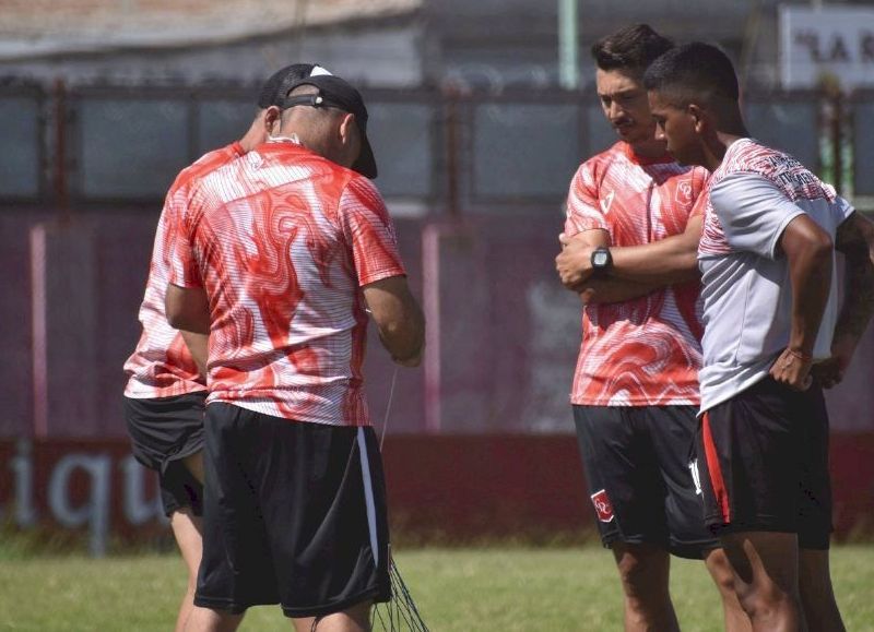 Cambaceres inició gestiones por derechos de jugadores surgidos del club