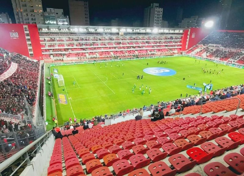 Detenido al ingreso al Estadio UNO: Está vinculado a la causa "Chocolate"